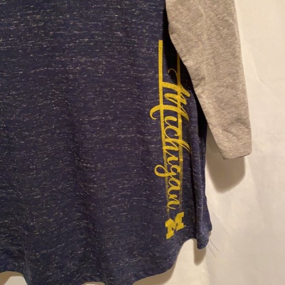 Michigan Wolverines 3/4 length Sleeves T-shirt women’s size M New - Picture 2 of 5